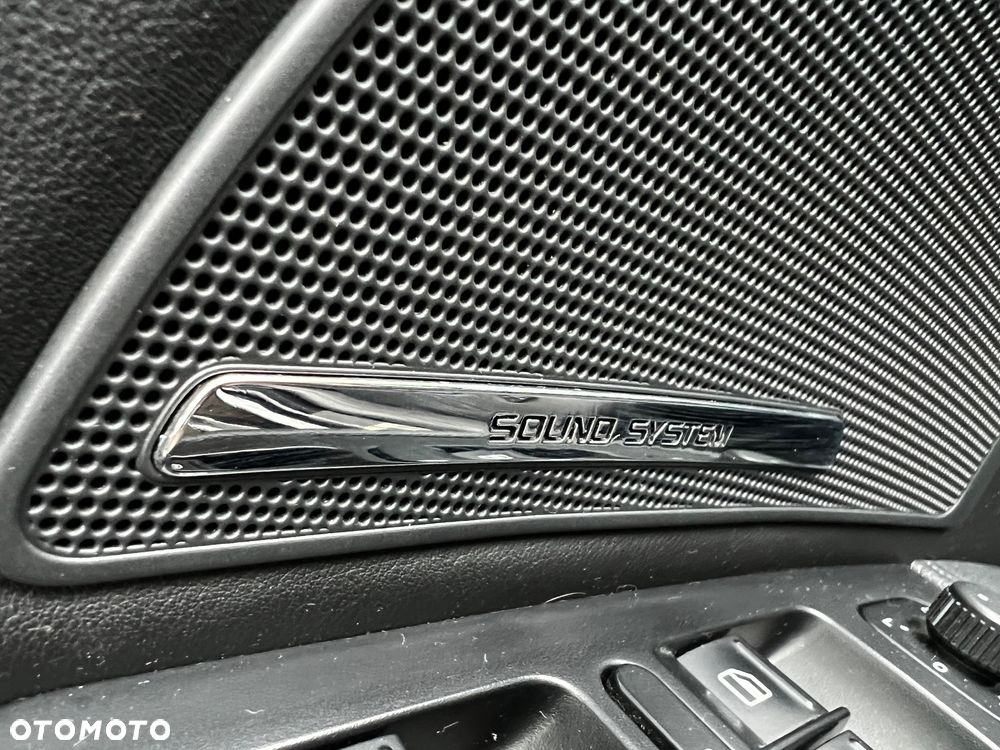 Skoda Superb 2.0 TDI DSG Elegance - 17