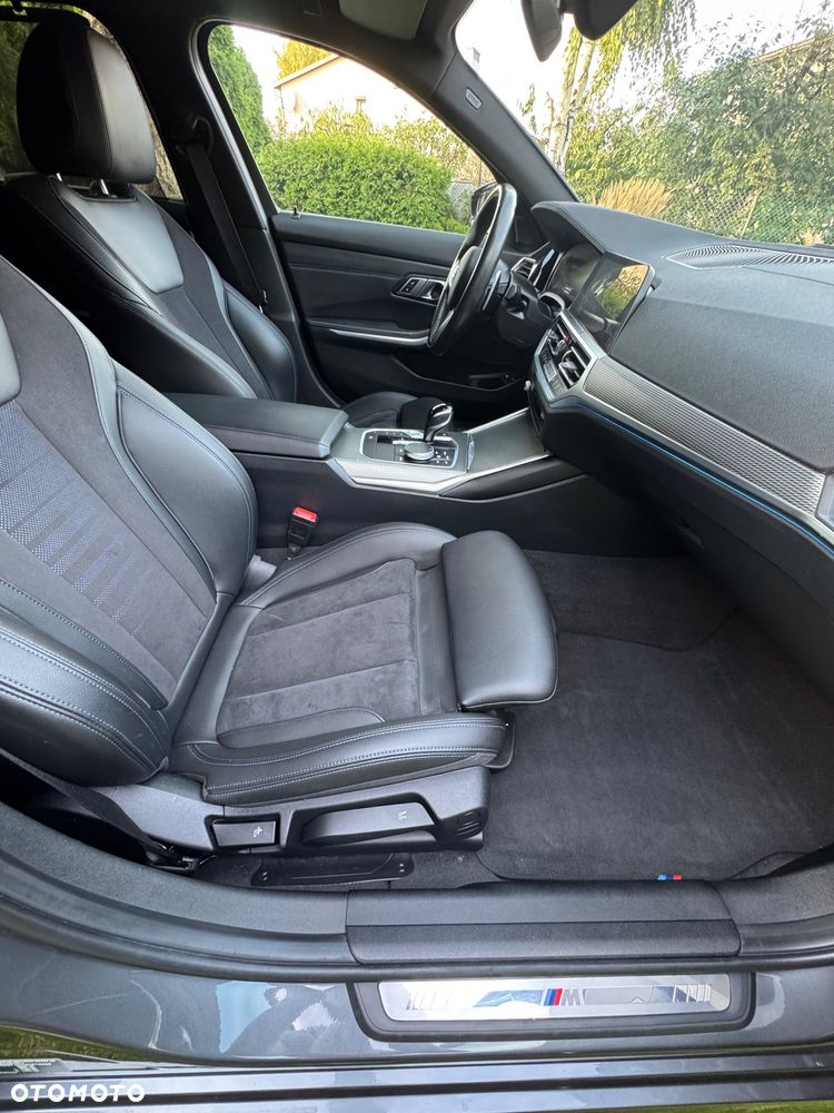 BMW Seria 3 - 21