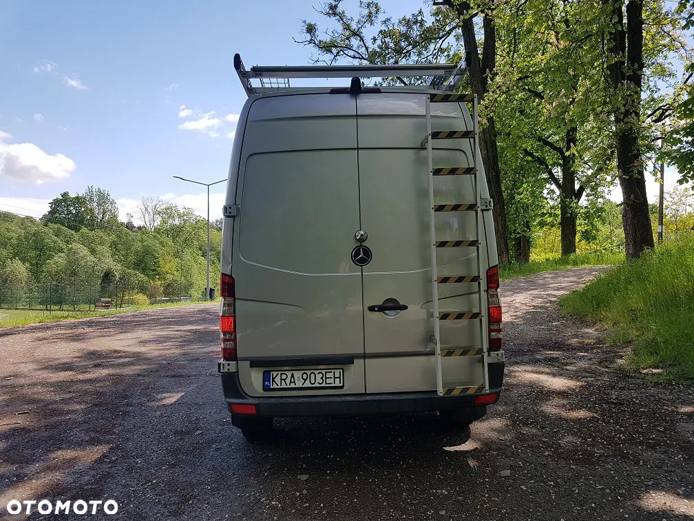 Mercedes-Benz SPRINTER - 8