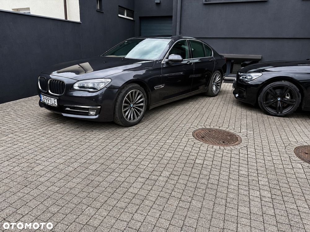 BMW Seria 7 730d xDrive Edition Exclusive - 2