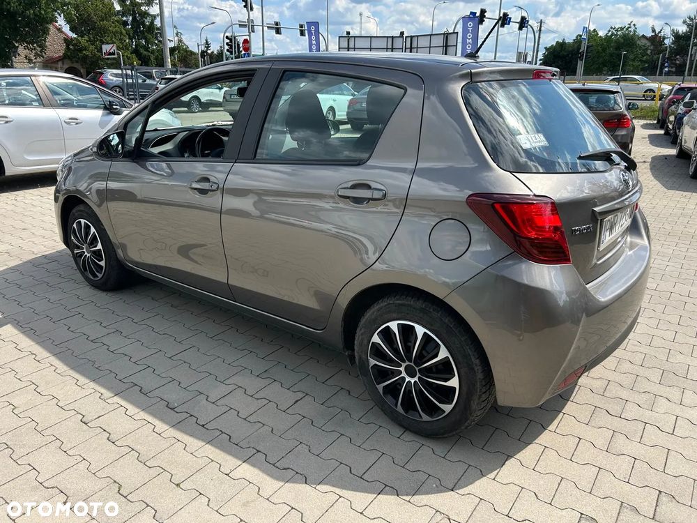 Toyota Yaris 1.33 Trend - 9