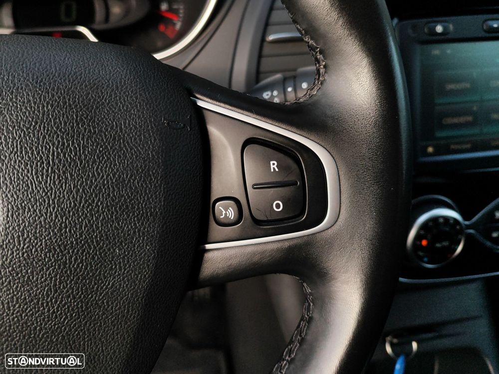 Renault Captur 0.9 TCE Exclusive - 19