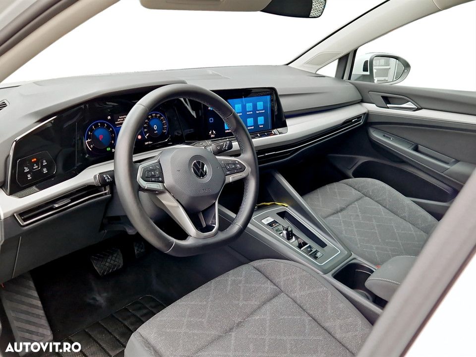 Volkswagen Golf 1.5 eTSI ACT DSG MHEV Life - 10
