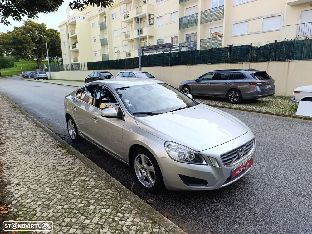 Volvo S60 2.0 D4 Momentum Start/Stop - 5