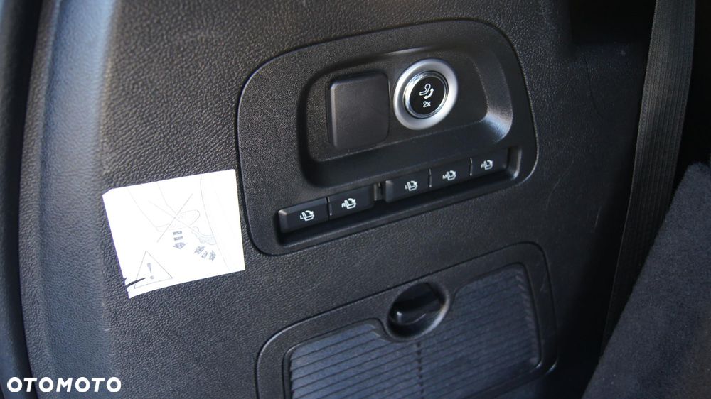 Ford S-Max 2.0 TDCi Titanium PowerShift - 26