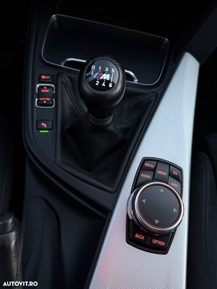 BMW Seria 3 320d Edition M Sport Shadow - 27