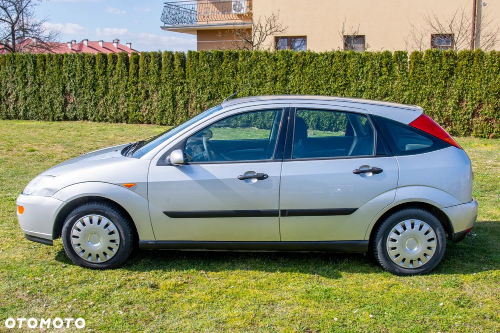 Ford Focus Trend - 4