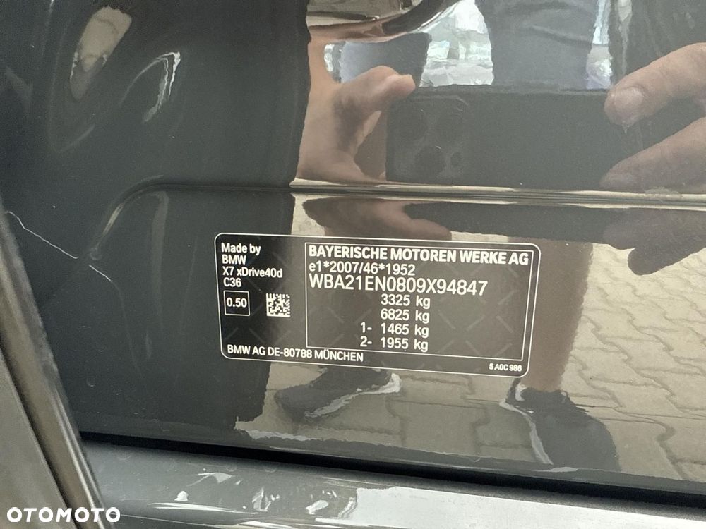 BMW X7 - 23