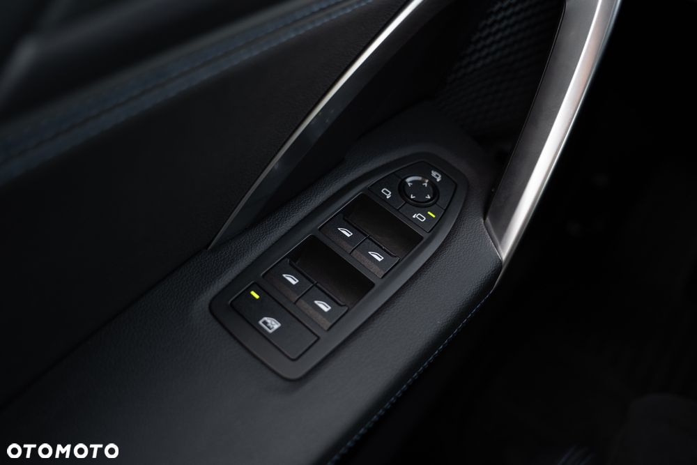 BMW X1 sDrive18i M Sport - 35