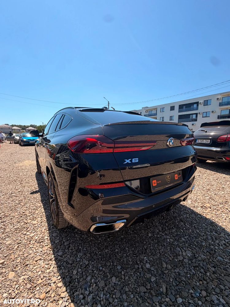 BMW X6 xDrive40d AT MHEV - 13