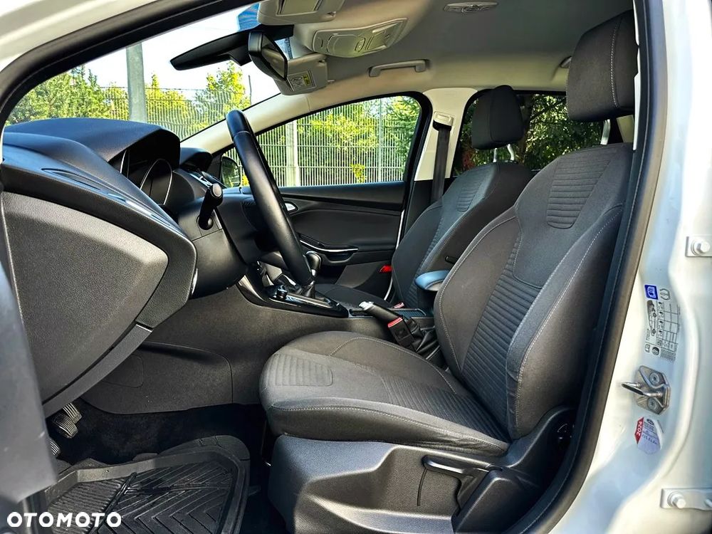 Ford Focus 1.0 EcoBoost Start-Stopp-System TITANIUM STYLE - 5