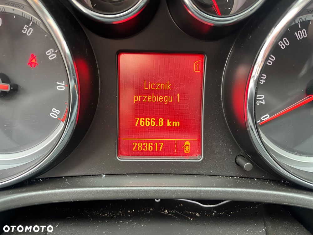 Opel Insignia 2.0 T Sport - 8