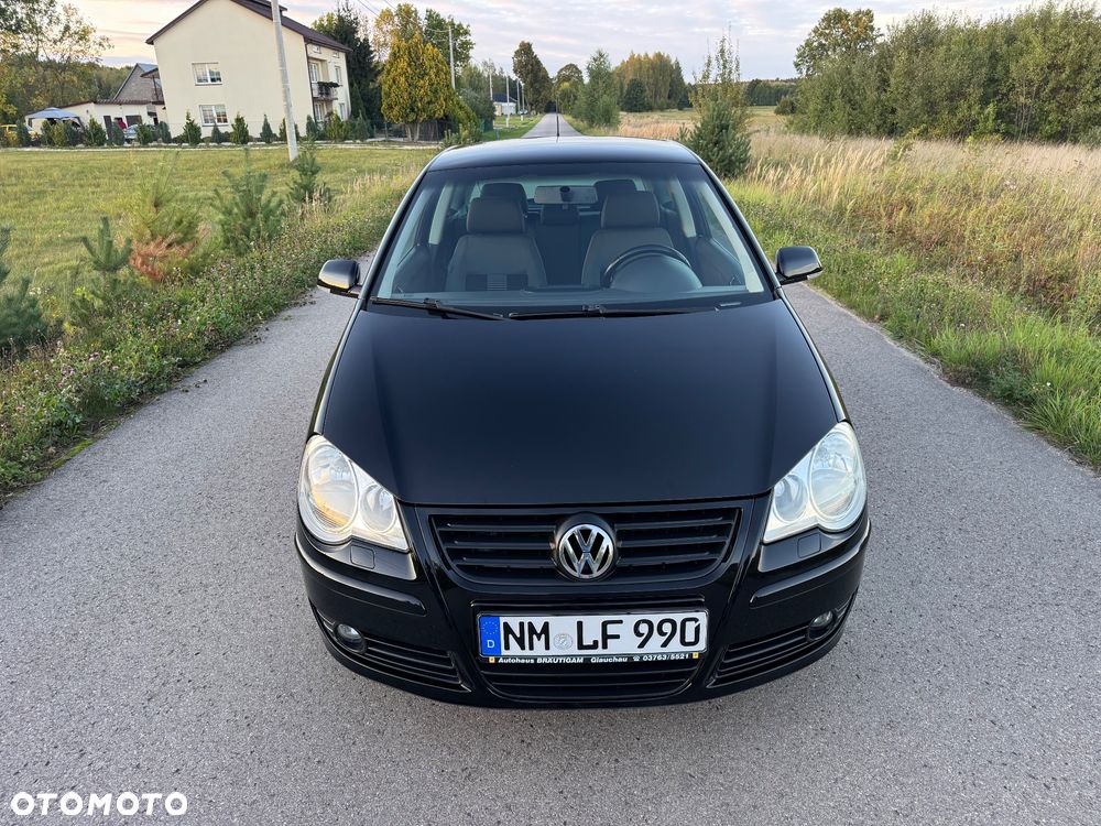 Volkswagen Polo 2009 photo 2