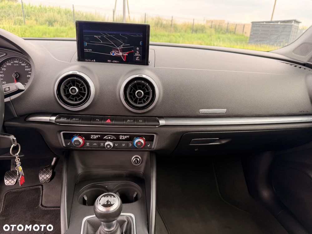 Audi A3 Limousine 35 TDI sport - 11