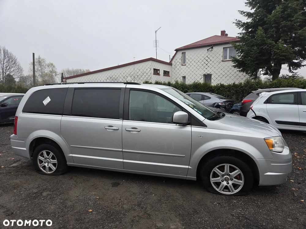 Chrysler Grand Voyager - 9