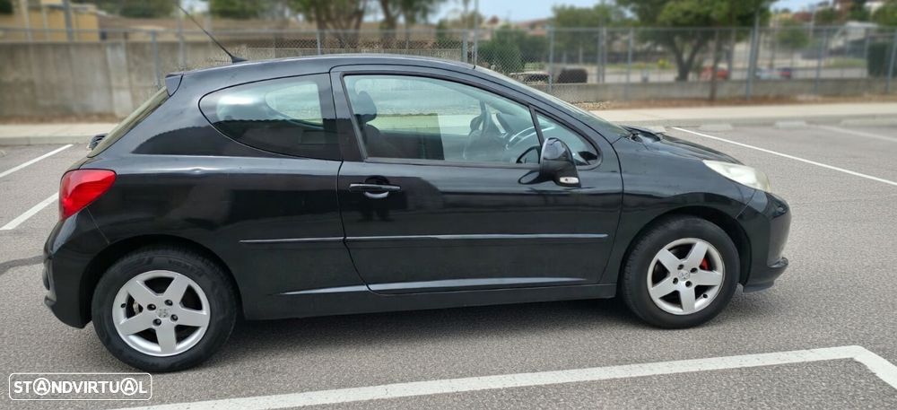 Peugeot 207 1.4 HDi Urban - 4