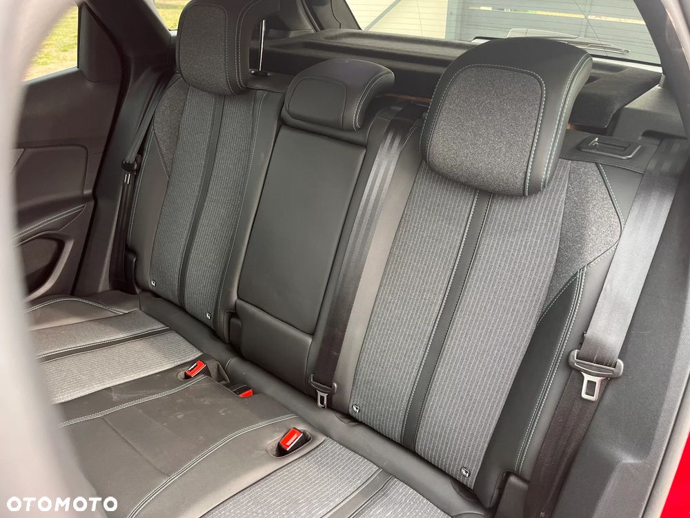 Peugeot 3008 225 e-EAT8 Allure - 15