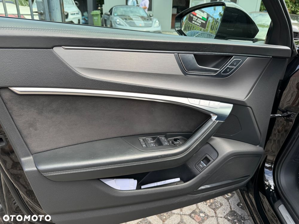 Audi A6 Avant - 13
