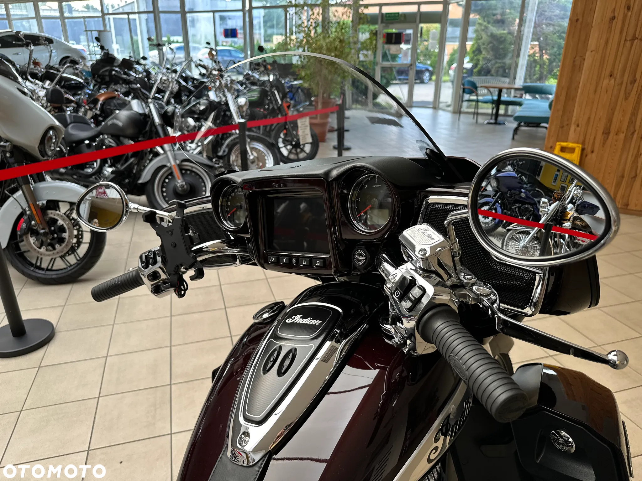 Indian Roadmaster - 18
