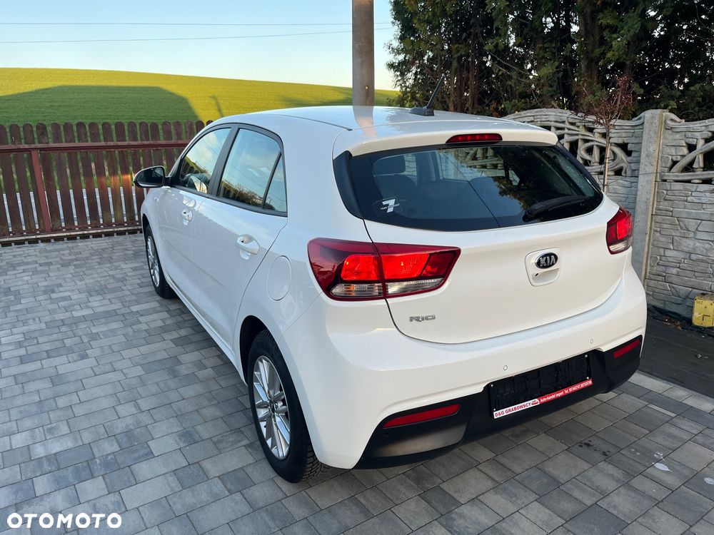 Kia Rio 1.2 Edition 7 - 24