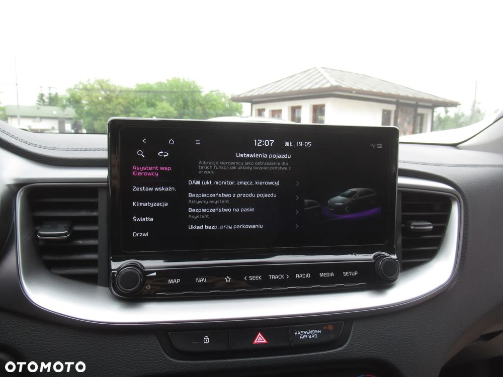 Kia Ceed 1.5 T-GDI M - 23