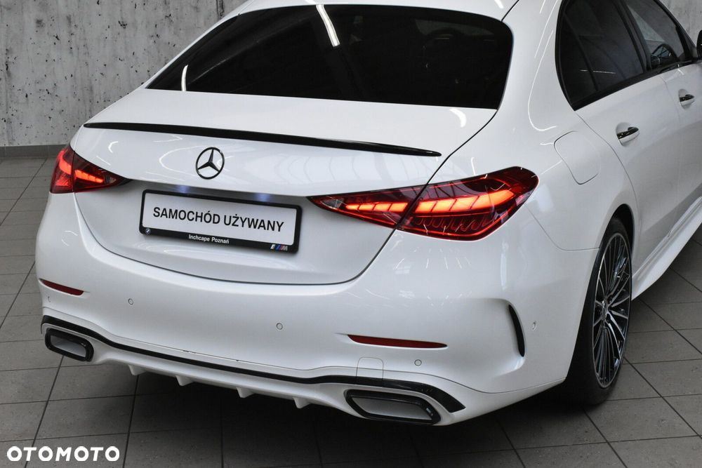 Mercedes-Benz Klasa C - 24