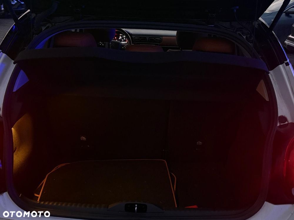 Citroën C3 1.2 PureTech Shine - 9