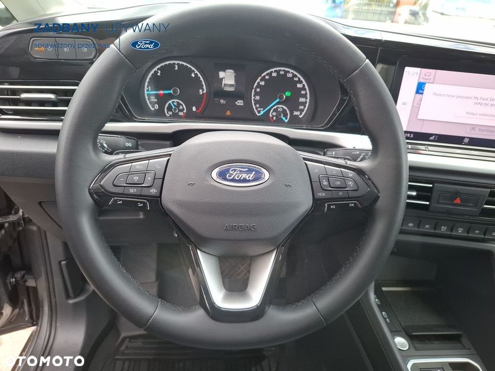 Ford Tourneo Connect Grand - 12