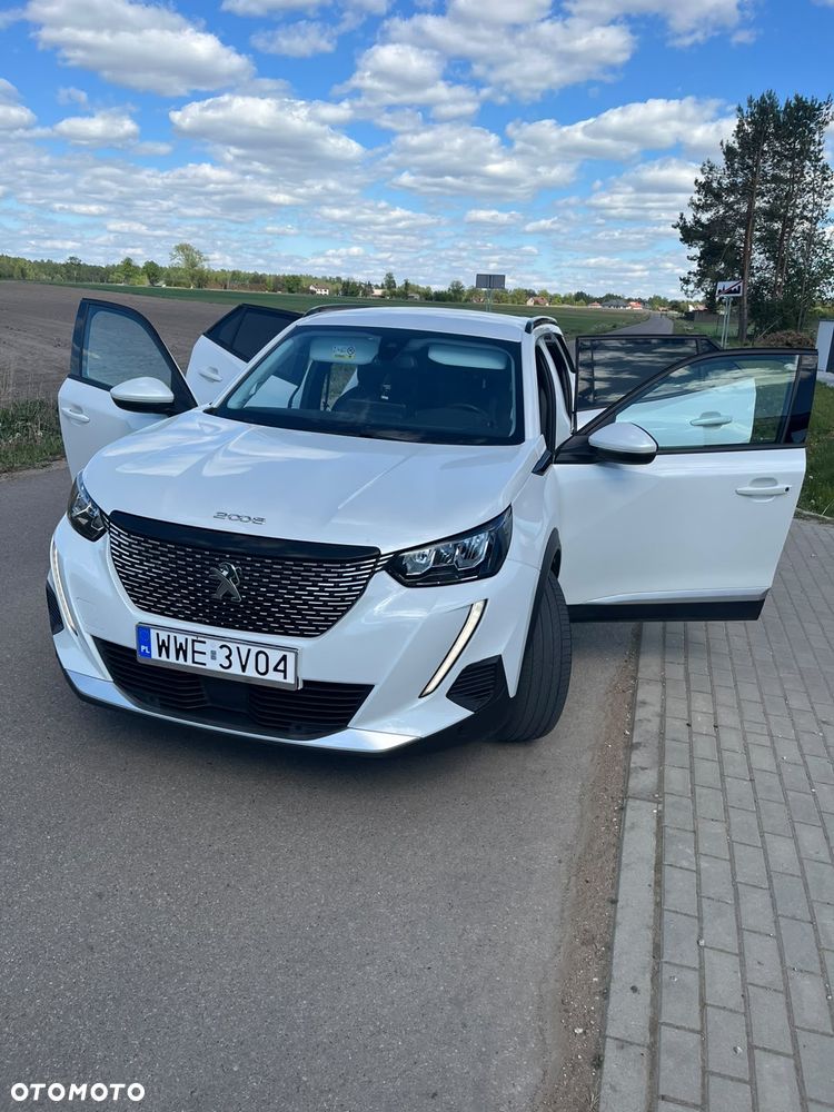 Peugeot 2008 1.5 BlueHDi GT Line S&S - 4