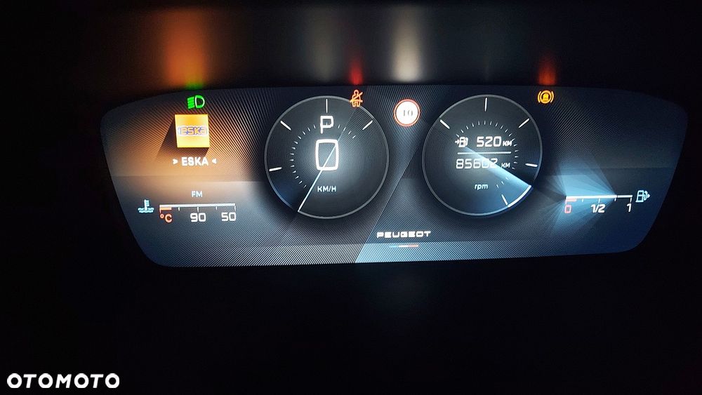 Peugeot 308 1.5 BlueHDi Allure S&S EAT8 - 15