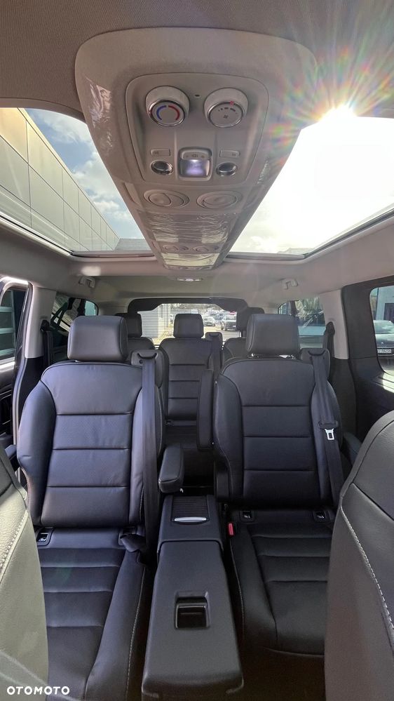 Peugeot Traveller 2.2 BlueHDi Long Business VIP EAT8 - 13