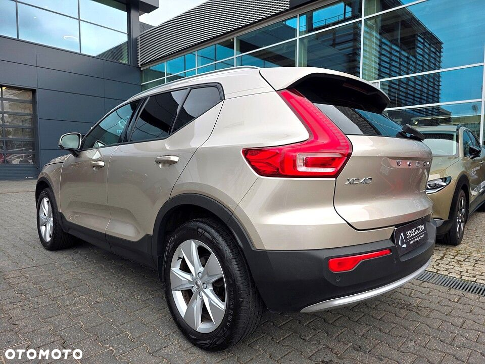 Volvo XC 40 T2 Core - 3