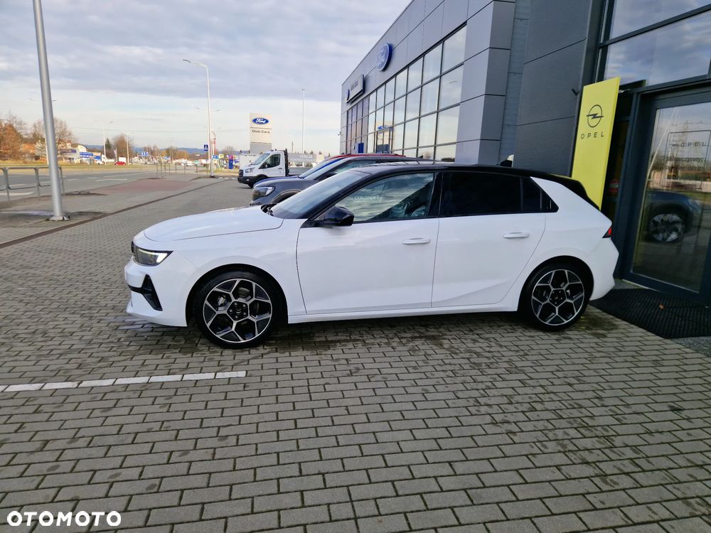 Opel Astra 1.2 T GS Line S&S - 19