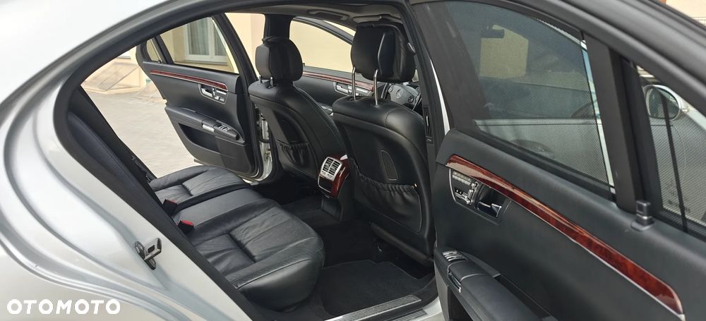 Mercedes-Benz Klasa S 500 L 4Matic 7G-TRONIC - 9
