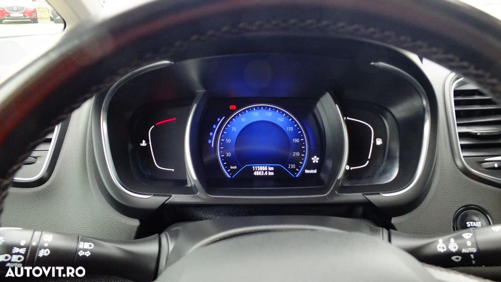 Renault Scenic BLUE dCi 120 EDC BOSE EDITION - 13