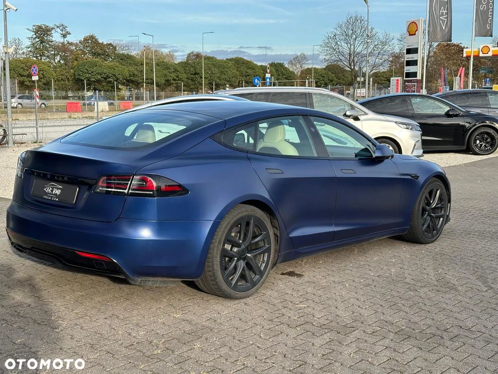 Tesla Model S Long Range - 4
