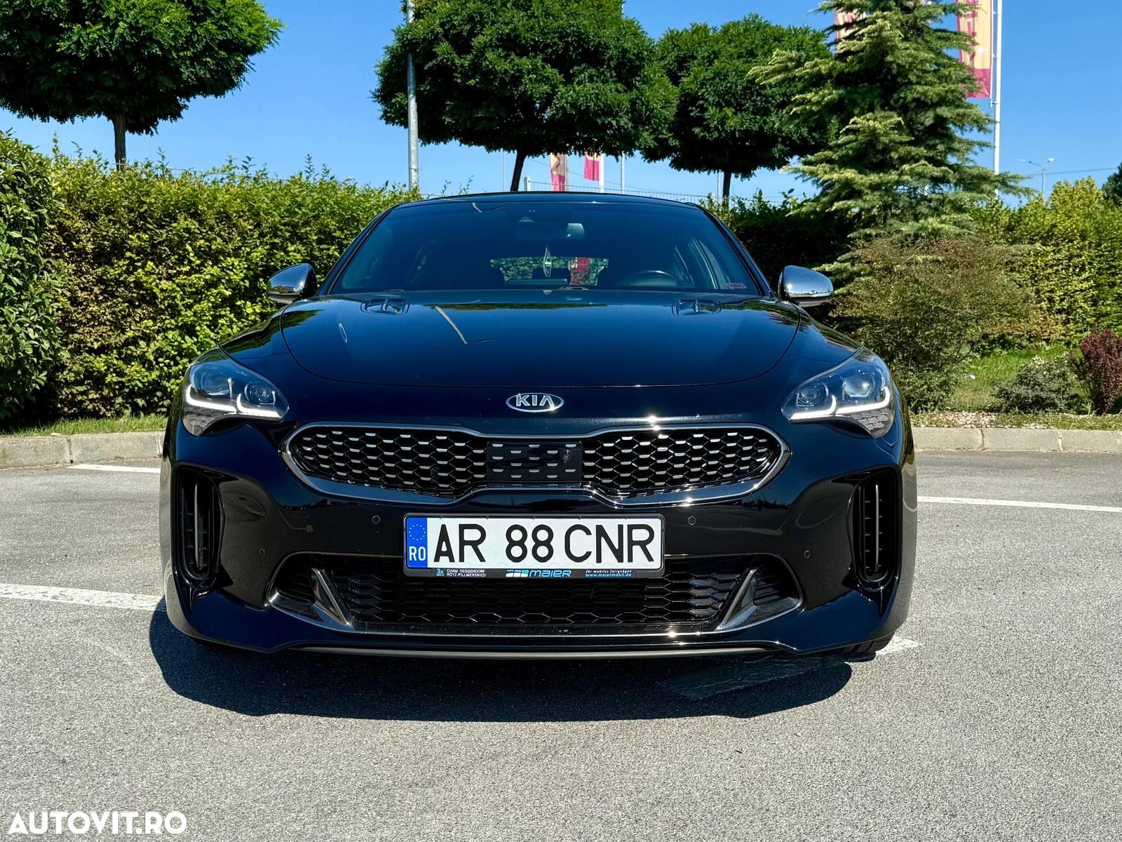 Kia Stinger 2.0 T-GDI GT Line - 1