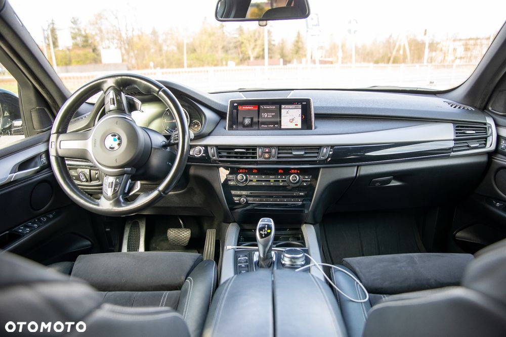 BMW X5 xDrive25d - 12