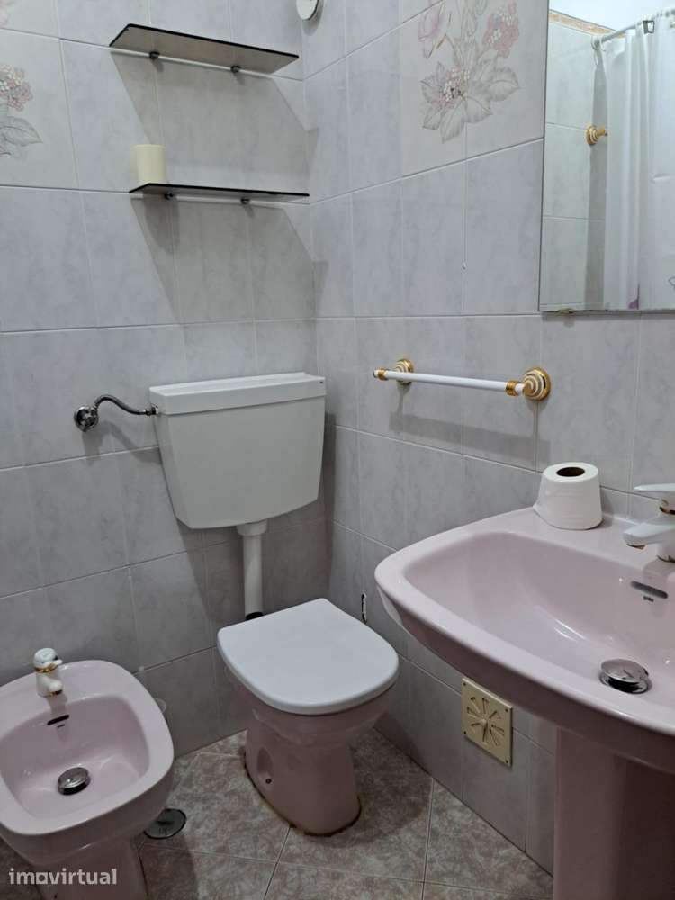 Quarto - localizado em Santa Apolónia Lisbon - Grande imagem: 5/31