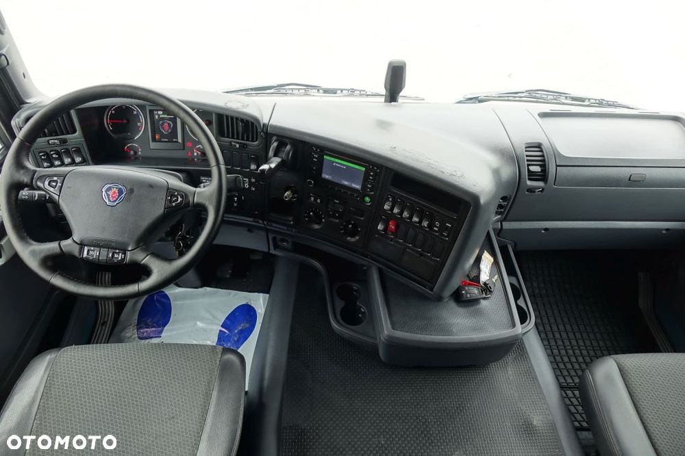 Scania G450 / EURO 6 / STANDARD / AUTOMAT / RETARDER / HYDRAULIKA /  ALUMINIOWE FELGI / NAWIGACJA GPS / - 25