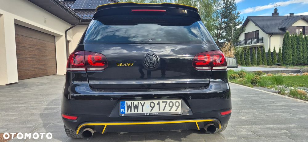 Volkswagen Golf 2.0 GTI DSG - 4