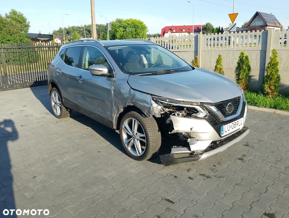 Nissan Qashqai - 2
