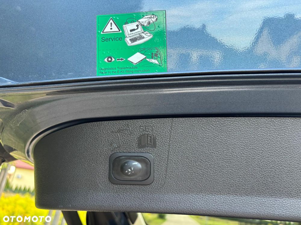 Ford Kuga - 21