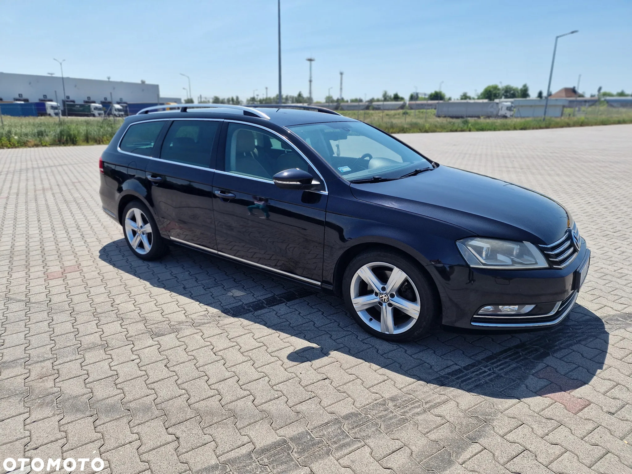 Volkswagen Passat 2.0 TDI Highline DSG - 2