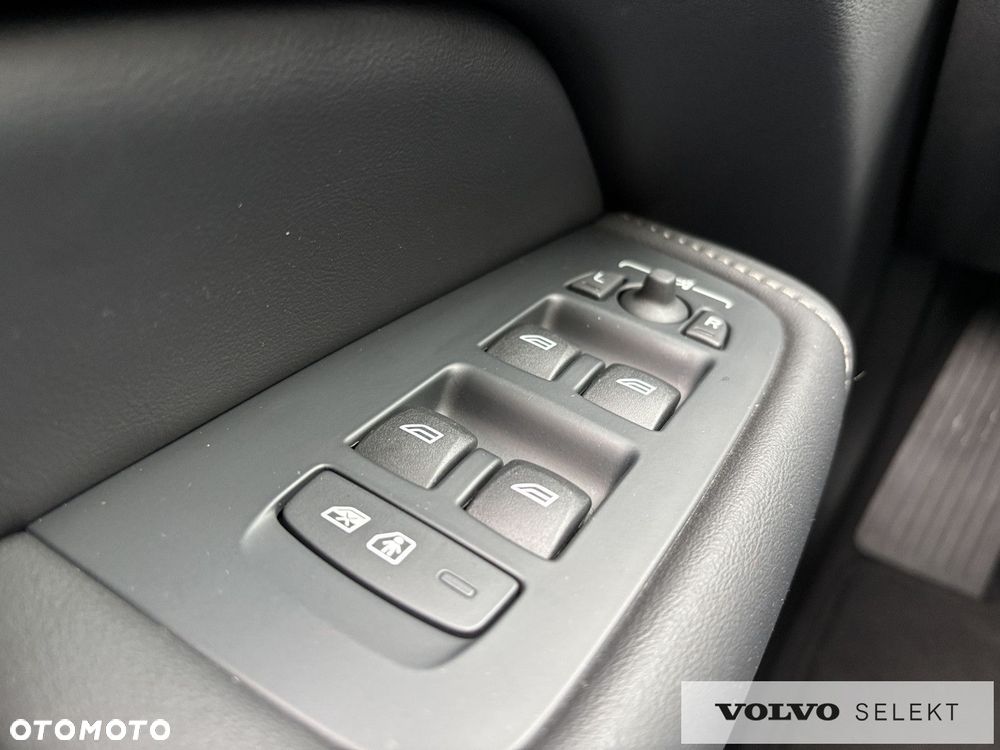 Volvo XC 60 - 16