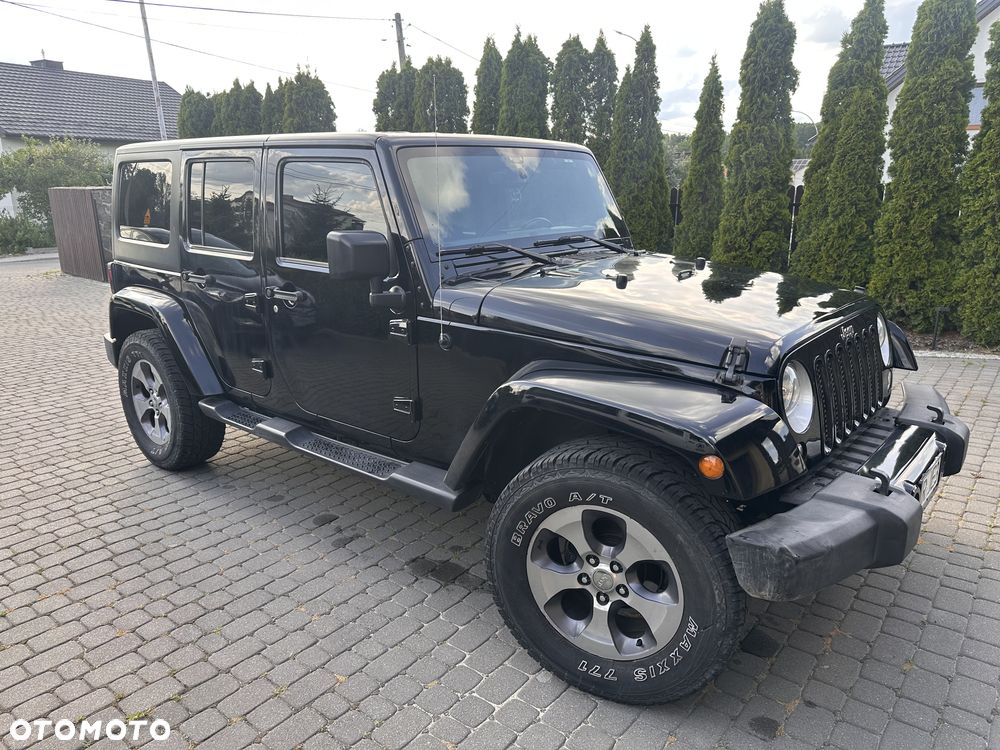 Jeep Wrangler 3.6 Unlim Sahara - 9