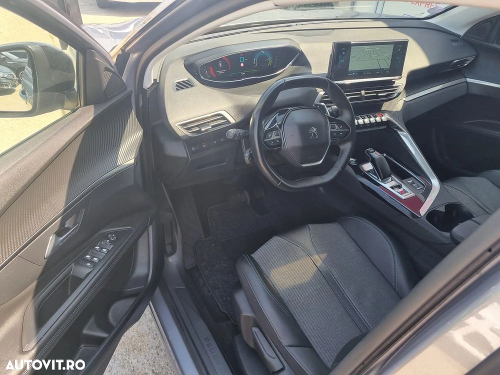 Peugeot 3008 Hybrid 225 e-EAT8 Allure Pack - 11
