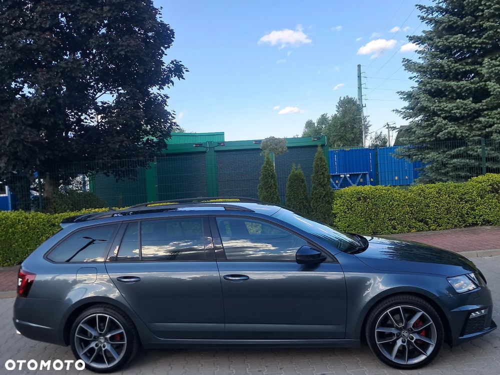 Skoda Octavia 2.0 TDI DSG RS - 13