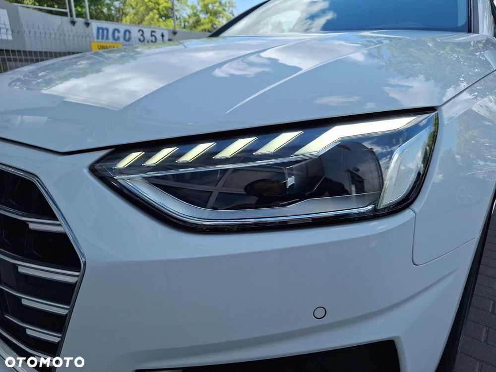 Audi A4 Limousine - 33