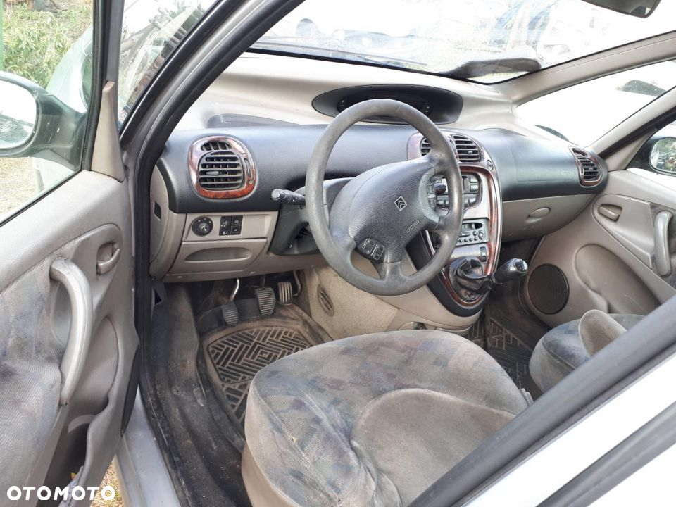 Części Citroen  Xsara Picasso 2.0 HDI 2000r diesel - 5